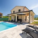 Olealis Villa